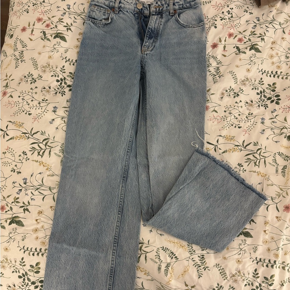 Zara Light Blue Denim Jeans